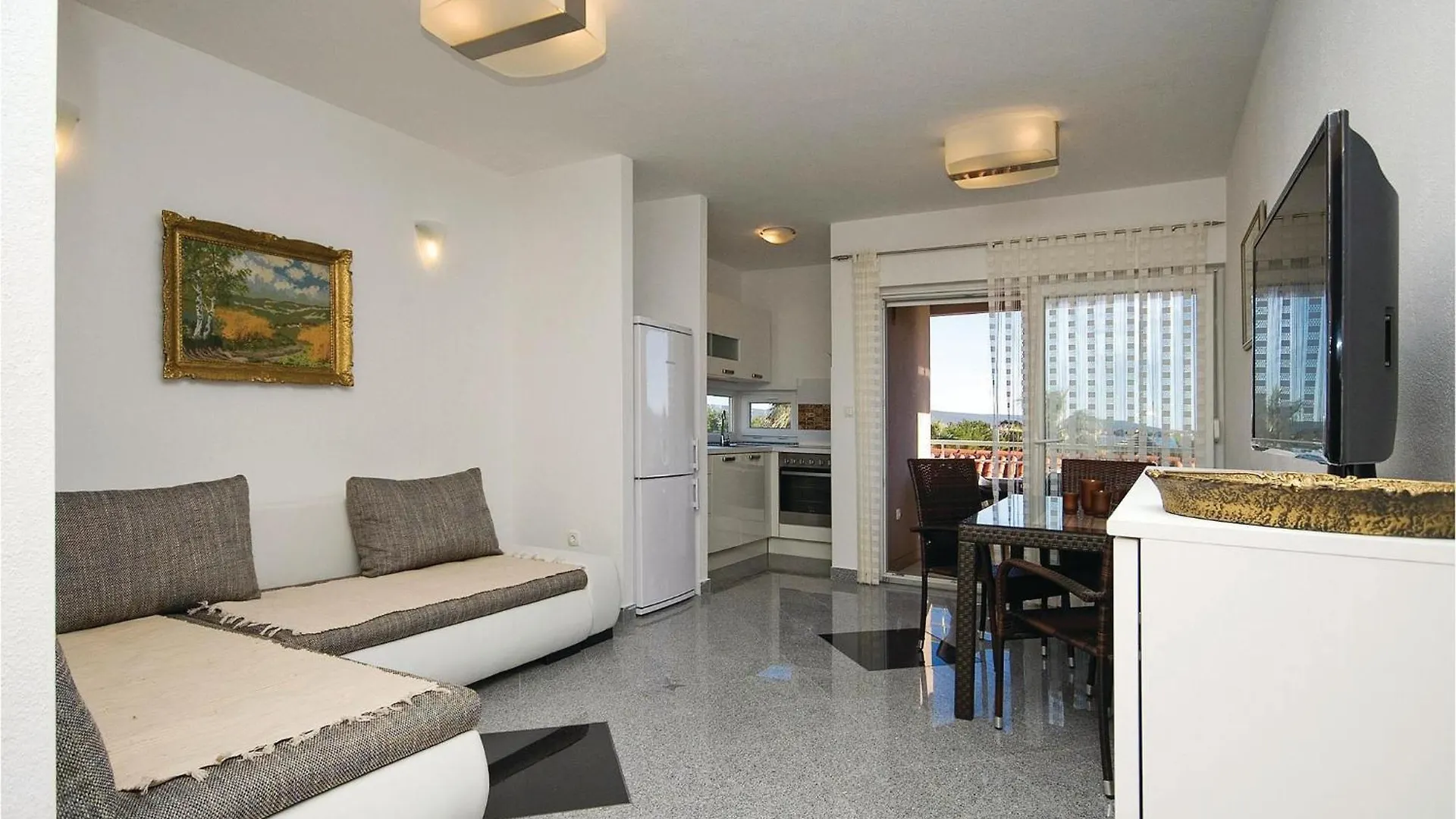 1 Bedroom Awesome Apartment In Bibinje Croatia